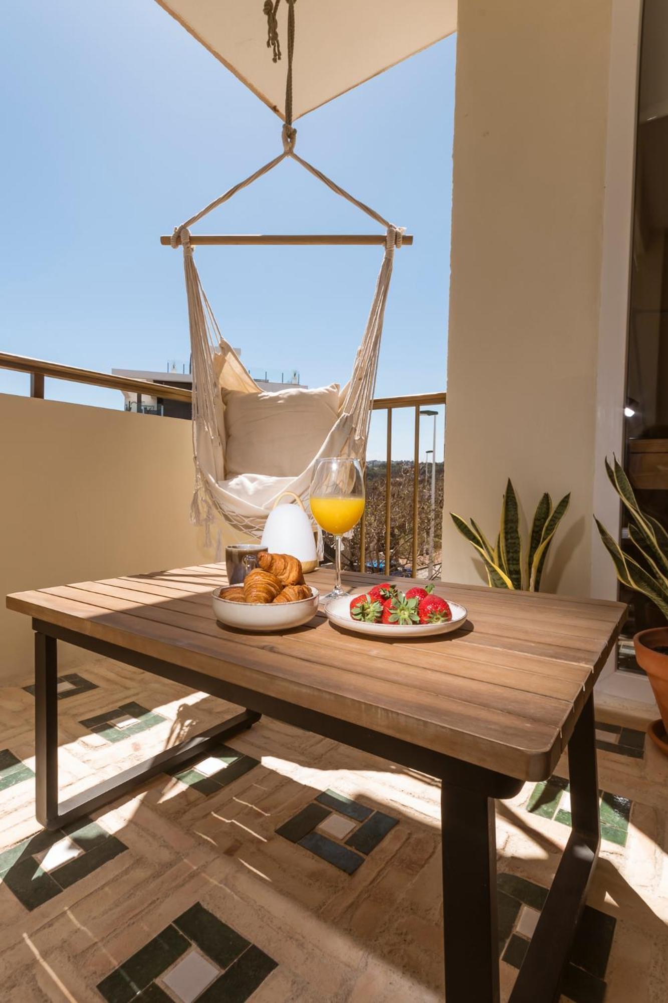 K-Sense By Nuka Homes Platja de Larenal Extérieur photo